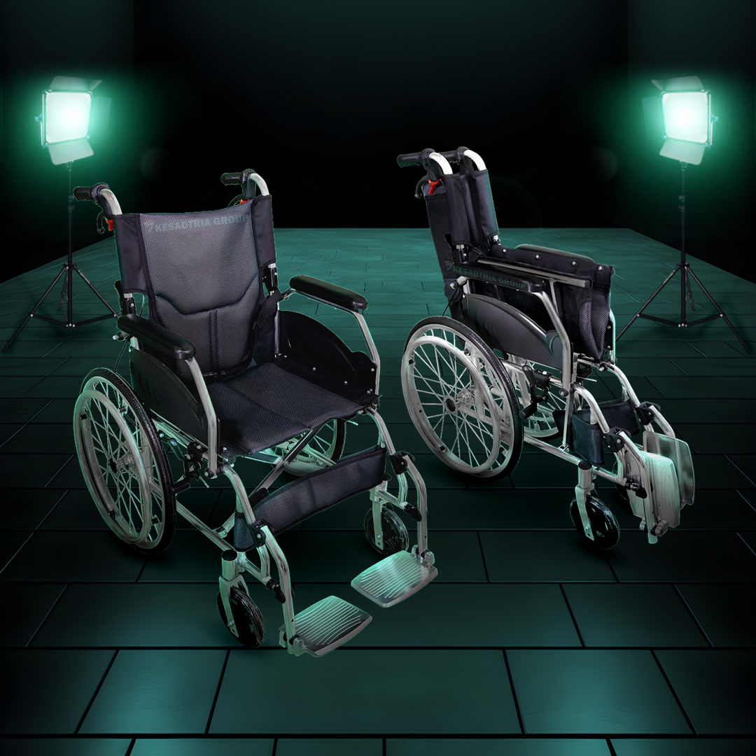 Kursi Roda Semi Travel